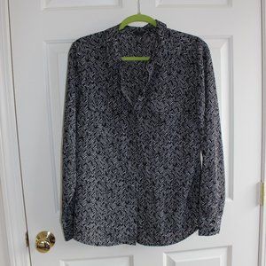 Black and white print button up blouse